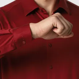 Van Heusen Red Cotton Slim Fit Shirts image 5