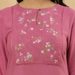 W Pink Embroidered Straight Kurta image 5