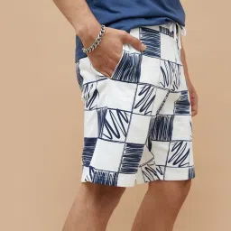 Fame Forever By Lifestyle White Regular Fit Printed Shorts image 5