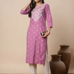 Fashor Pink Cotton Embroidered Three-Quarter Sleeves Kurta image 5