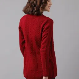 Latin Quarters Red Knitted Shrug image 2