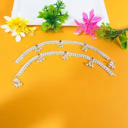 AamNa Enterprises Silver-Plated Stone-Studded & Beaded Jewellery Set image 4