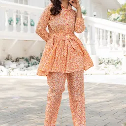 LIPS CROWN Printed Notched Lapel Collar Tunic With Trousers-image-69