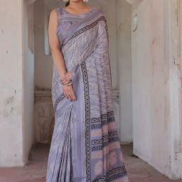 MIRCHI FASHION Purple Printed Saree With Unstitched Blouse-picture-24