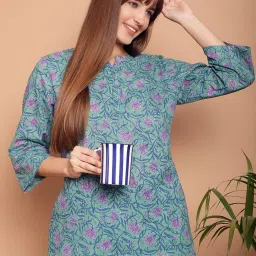 Kanvin Green Cotton Printed Tunic Pyjamas Set image 5