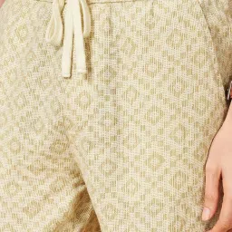 7 Alt by Pantaloons Whisper White Cotton Slim Fit Printed Shorts image 5