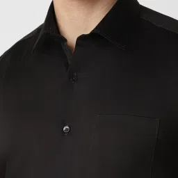 Van Heusen Black Cotton Regular Fit Shirt image 5
