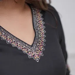 VASTRAHUT Women Solid Kurta with Trousers & Dupatta image 2