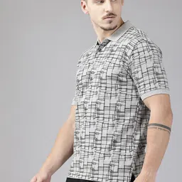 Park Avenue Abstract Printed Polo Collar T-shirt image 5