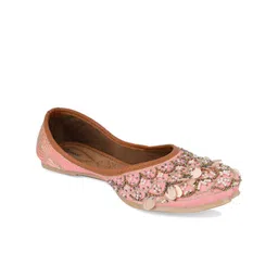 DESI COLOUR Women Ethnic Embellished Mojaris-picture-11