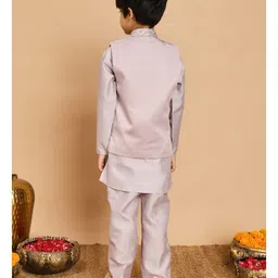 BT DEZINES Cotton Silk Woven Solid Kurta & Pyjama Set With Floral Embroidered Sequins Embellished Jacket - Lavender image 3