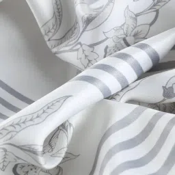 india circus by krsnaa mehta India Circus By Krshna Mehta Multi Polyester Printed Curtains image 5