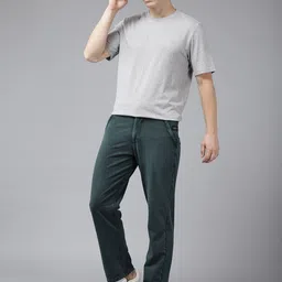 PERFKT-U Men Relaxed Fit Track Pants image 5