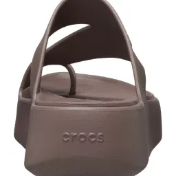Crocs Women's Getaway Brown Toe Ring Wedges image 5