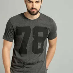 Roadster Men Charcoal Grey & Black Printed Round Neck T-shirt-picture-23