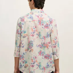 Espanshe Men Relaxed Printed Casual Shirt image 5