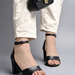 Shoetopia Solid With Buckle Closure Block Heel Sandals - Black-picture-34