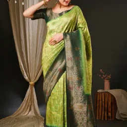 Saree Mall Green Silk Woven Saree With Unstitched Blouse-picture-10