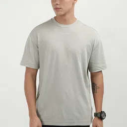 Calvin Klein Jeans Men Solid Round Neck Cotton T-shirt image 1