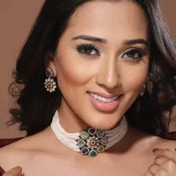 Saraf RS Jewellery Gold-Plated & Multi Stone Pearl Beaded Choker Jewellery Set image 5