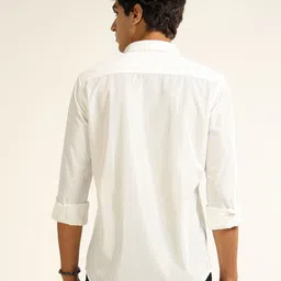 Bushirt Men Classic Fit Vertical Striped Spread Collar Casual Shirt image 4