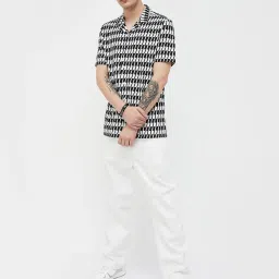 Forca by Lifestyle White & Black Regular Fit Printed Shirt image 5