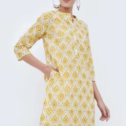Melange by Lifestyle Mustard Cotton Printed Straight Kurta image 5