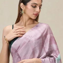 navyasa by liva Purple Printed Saree With Unstitched Blouse image 5