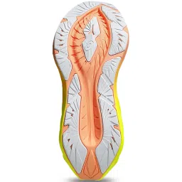 Asics Men's NOVABLAST 4 Green Running Shoes image 5