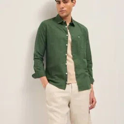 The Bear House Green Slim Fit Solid Shirt-picture-14
