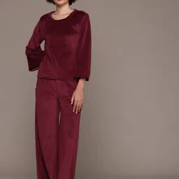Roadster Top & Trousers image 1