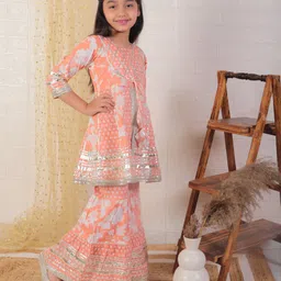 Ka-mee Cotton Woven Three Fourth Sleeves Floral Printed Gota Lace Embellished Kurti & Sharara Set - Peach image 5
