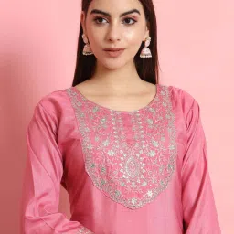 VredeVogel Pink Embroidered Kurta & Pant Set With Dupatta image 5