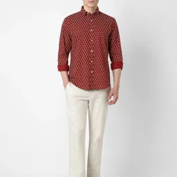 Van Heusen Maroon Cotton Slim fit Geometric Shirts image 5