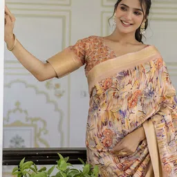 Satrani Floral Printed Zari Saree-picture-39