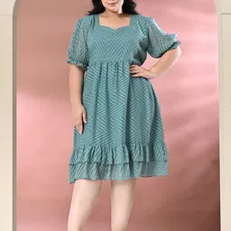 PrettyPlus by Desinoor.com Georgette Sweetheart Neck Puff Sleeves Fit & Flare Dress-image-66