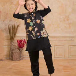 Ministitch Cotton Silk Woven Full Sleeves Solid Kurta Pyjama With Floral Printed & Sequins Embellished Nehru Jacket Set - Black-picture-15