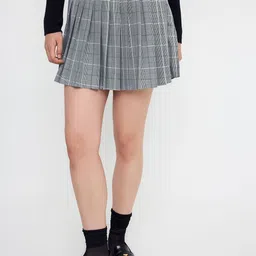 Trendyol Women Checked Flared Mini Skirts-picture-45