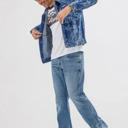 Wrangler x Hot Wheels Mid Blue Regular Fit Printed Denim Jacket image 5