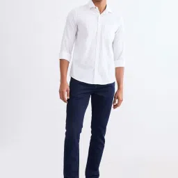 Spykar White Cotton Regular Fit Self Design Shirts image 5
