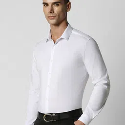van heusen V Dot Men White Slim Fit Casual Shirt image 3