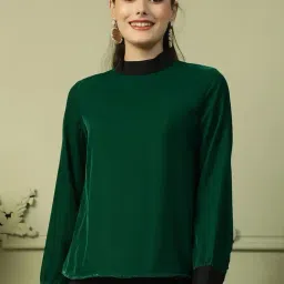 Oxolloxo Green Regular Fit Solid Top-image-69