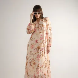 Vero Moda Floral Printed V-Neck Bishop Sleeves Fit & Flare Midi Dress Comes with a belt-picture-28