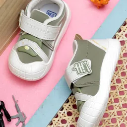 TOMSY CHOICE Bear Applique Detailed Velcro Closure Shoes - Green-picture-26