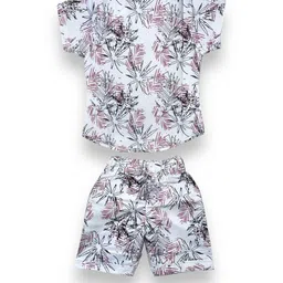 FLUEMART Boys Printed T-shirt with Shorts image 5