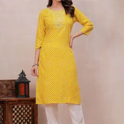 Sarai Women Leheriya Embroidered Kurta-picture-22