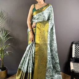 Mameraa Woven Design Zari Pure Silk Handloom Kanjeevaram Saree image 3