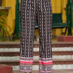 VIBE VISION Printed V-Neck Top With Trousers Co-Ords image 2