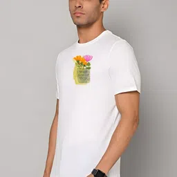 SZN Men Floral Printed T-shirt-image-23