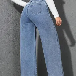 M MODDY Women Comfort High-Rise Light Fade Jeans image 4